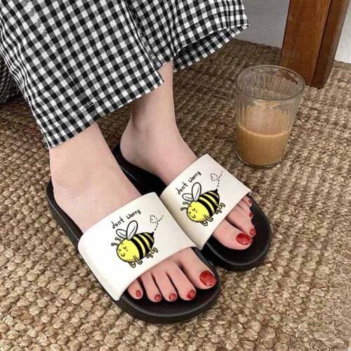 Shoes Woman Cartoon Slippers Beach Slipper Comfort Slippers Open Toe Home Slides Thick Indoor Slippers Cute animal ladies shoes