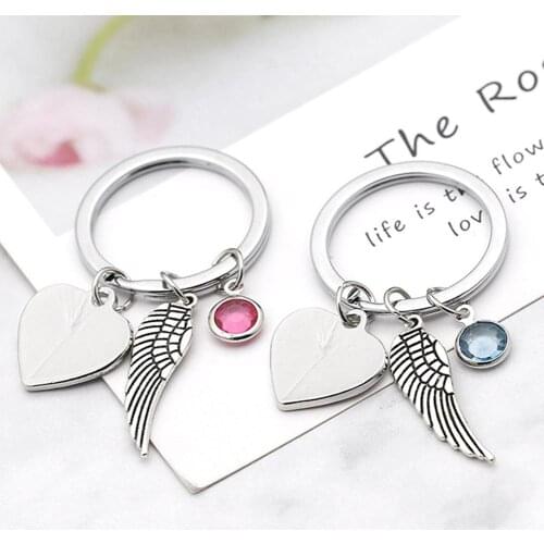 2020 A Piece of My Heart is in Heaven Letters Drop Wing Rhinestone Keychain Key Ring Fine Engraving брелок для ключей