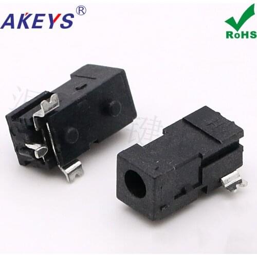 10pcs DC-011-3P patch 2.8-0.7 DC011C all plastic 3 foot patch DC power socket DC seat 11*5