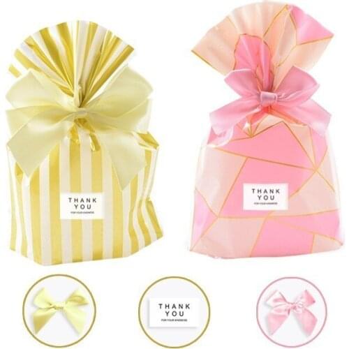50 PCS Gift Bag Plastic Gift Bag Wedding Favor Birthday Candy Cookie Bag Gold Dot Easter Gift Packaging Wrapping Ribbon Bow Opp