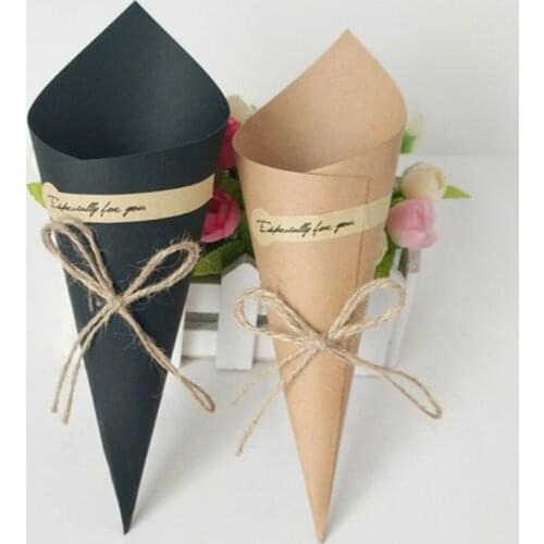 100pcs Creative DIY Retro Kraft Paper Cones Candy Boxes Flower Holder Kraft Paper for wedding and party decor Gifts Crafting