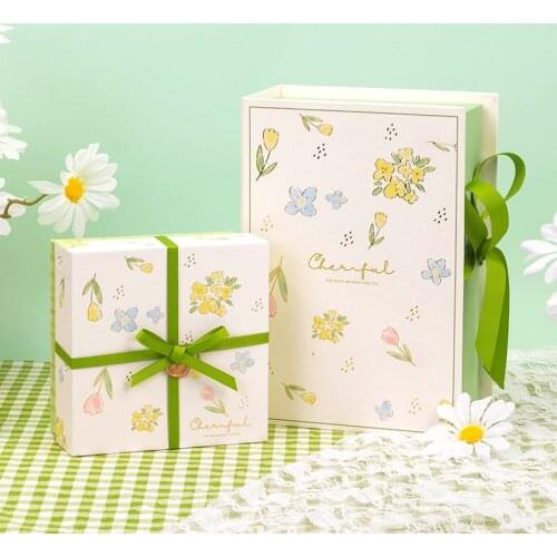 AVEBIEN 2021 New Product Small Fresh Green Flower Box пакеты для упаковки Gift Box Packaging Creative Strawberry Pattern Gift Bo