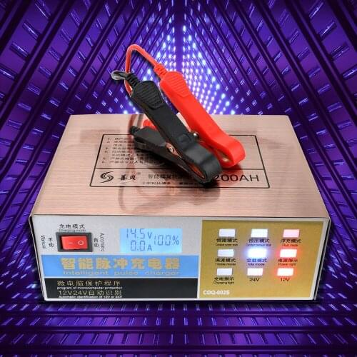 Full Automatic Car Battery Chargers Intelligent Pulse Repair Battery Charger 110V/220V Digital LCD Display US/EU Plug charging