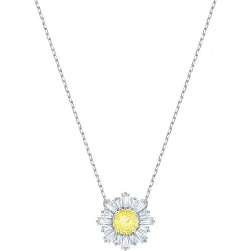 2020 Stylish Gold Crystal Daisy Adjustable Necklace As An Engagement Gift For Women