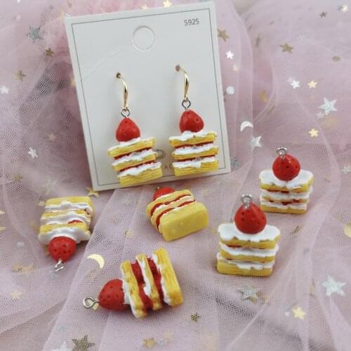 10pcs 3D Strawberry Cake Resin Charms Delicious Dessert Pendants Fit DIY Earrings Bracelet Jewelry Handmade Craft 20*28mm