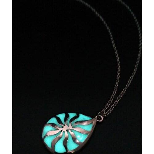 Dongsheng Womens Fashion Glowing In The Dark Hollow Flower Pendant Drop Luminous Fluorescence Charm Statement Necklaces