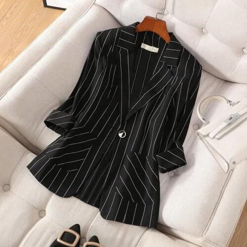 Striped Small Suit Jacket Womens 2021 Spring And Summer New Hot Style Thin Sleeves Three-Quarter Sleeves Slim Suit Suit With