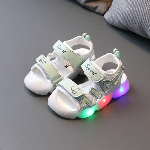 Summer New Childrens Light Sandals Boys Jelly Shoes Baotou Soft-soled Beach Shoes Girls Shine Childrens Shoes