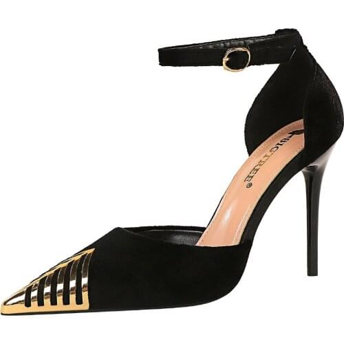 Womens shoes 2021 new fashion metal decorative high-heeled shoes soft soles comfortable suede sexy single shoes large shoes