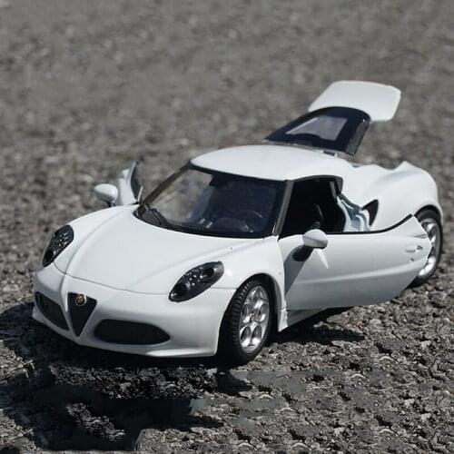 Diecast1/24 4C ALFA Simulation Alloy Model Boy Toy Car Static Decoration Collection Kids Toys for BoysHot Christmas Gift