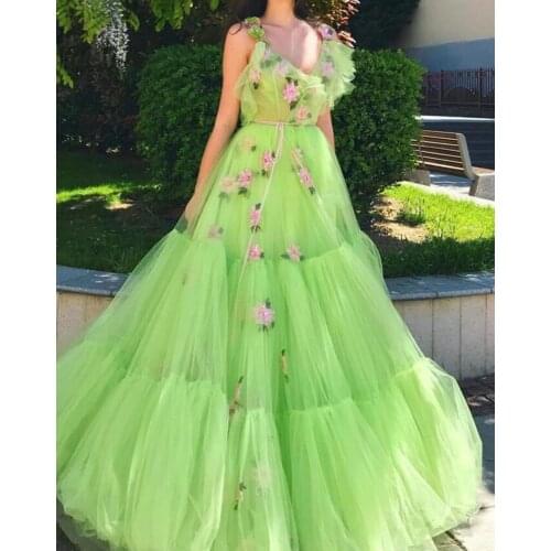 Lime Long Tulle Embroidery Prom Dresses Sleeveless V Neck Flowers Formal Evening Party Ball Gown Robe De Soiree