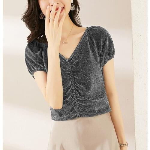 2021 Fashion Bright silk T-shirt womens summer short sleeve new half sleeve T-shirt flash silk pleated yarn design