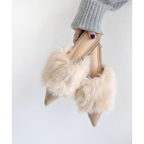 2021 new Korean fashion point flat bottom Fleece slippers Go out and drag womens shoes Fur shoes in autumn and winter