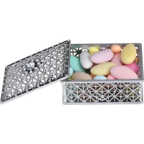 100pcs/lot Creative wedding candy box hollow square plastic gift boxes gold and silver plating candy boxes