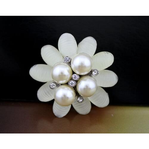 Fashion elegant big flower brooches for women boutonniere new matte plated rhinestone simulated-pearl brooch pins jewelry