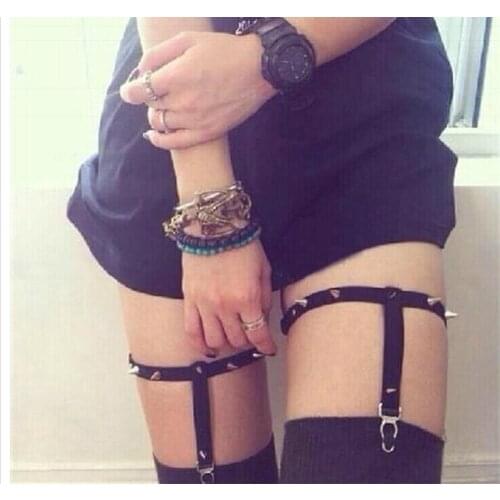 Sexy Black Harajuku Handmade Gothic Punk Rock Studded Rivet Garter Belt Leg Ring leather free shipping