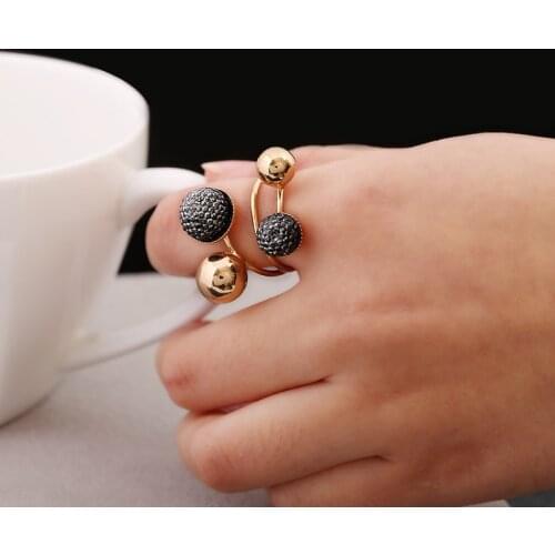 Trendy Women Finger Ring Female Scrub Beads Simple Ball Metal Spring Adjustable Rings Party Cocktail Rings