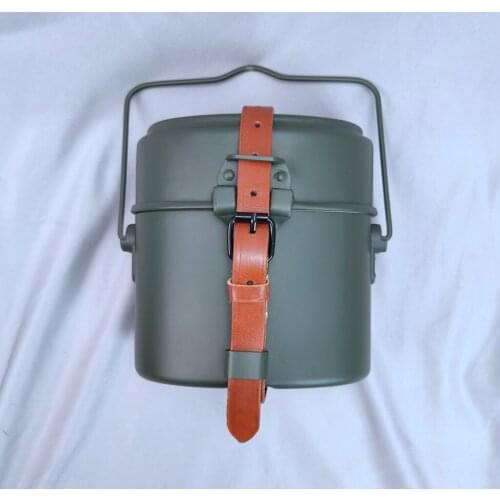 WW2 German Military Field M31 Canteen Mess Tin with BROWN Leather Carry Strap