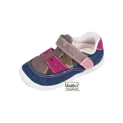 Canvas sandals for girl with strip sandwiched and velcro, of Own range Dobsons.com
