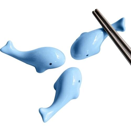 Lovely 1Pc Nail Brush Pen Rack Ceramic Stand Holder Cute Animal dolphin Shape Manicure Art Tool Random Pattern