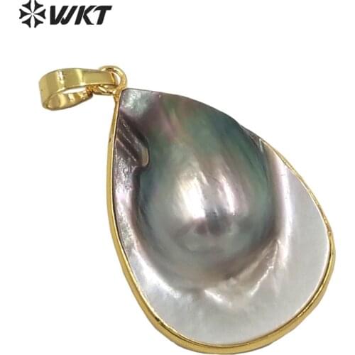 WT-JP242 Amazing brightly precious Black Mother of Pearl pendant women gorgeous water drop black pearl pendant with gold bezel