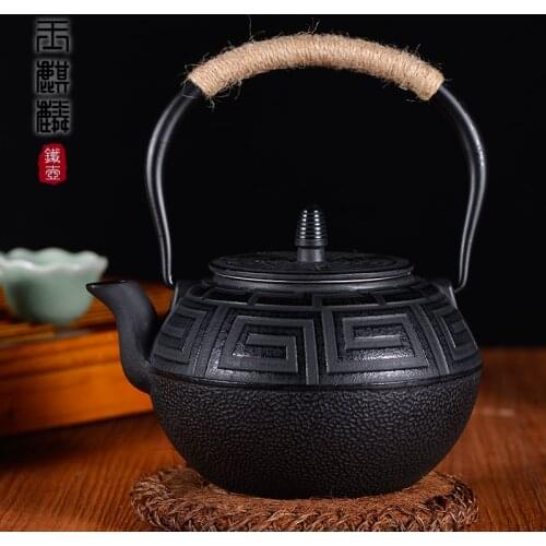 Black cast iron teapot Japanese teapot handmade boiled pig iron maker with tea strainers kung fu tea large capacity 1.2L