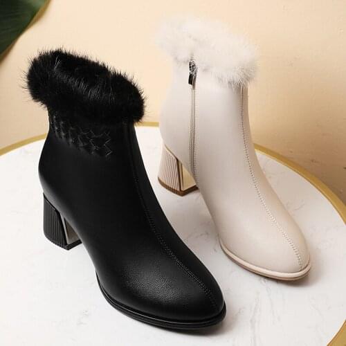 Women Genuine Leather Pointed Toe Ankle Boots Winter Female Zipper Classic Wild Plus Velvet Warm Boots