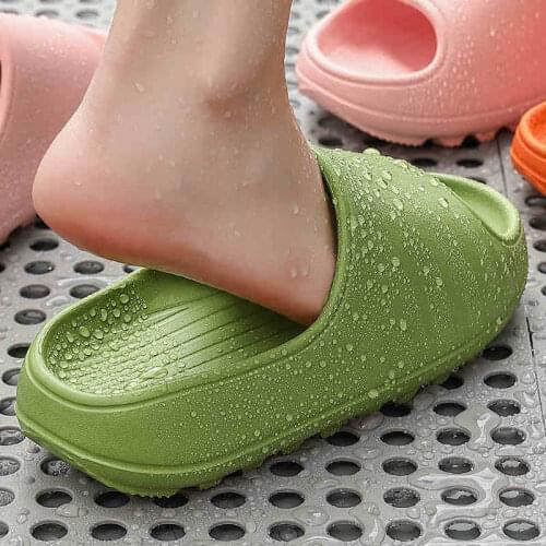 Women Thick Platform Slippers Summer Women Outdoor Comfortable Soft Slippers Men Eva Soft Sole Indoor Bathroom Anti-slip Shoes