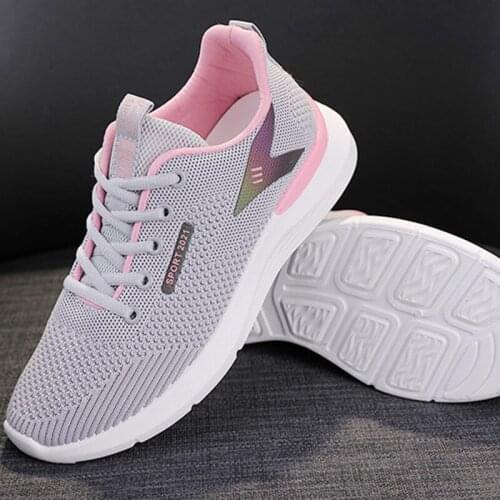 Spring Women Breathable Sports Shoes Soft-Soled Mesh Walking Shoes All-Match Casual Shoes Zapatillas Mujer