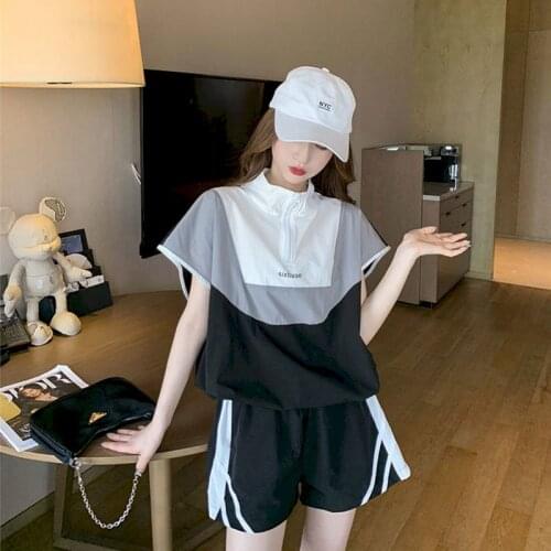 2021 Summer New Womens Suit Casual Age-reducing Sports Suit Loose Top with High Waist Short Pants Two-piece Set Clothing Women