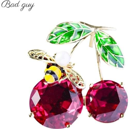 Cherry and Little Bee Brooch Pins Vintage Jewelry Accessories for Clothes Decor Brooch Party Brooches for Women Copper Brooch