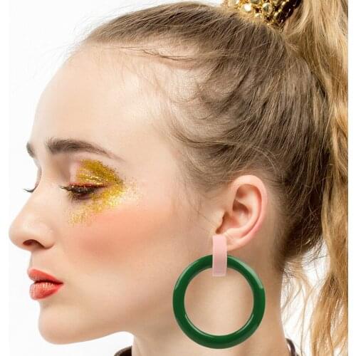 Fashion Big Round Acrylic Circle Pendant Drop Dangle Earrings Women 2021 New Geometric Large Statement Jewelry Wholesale