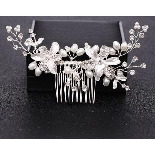 Handmade Silver color Flower Crystal Pearl Wedding Hair Combs Hair Accessories Bridal Headpiece Women Hair Jewelry ornaments
