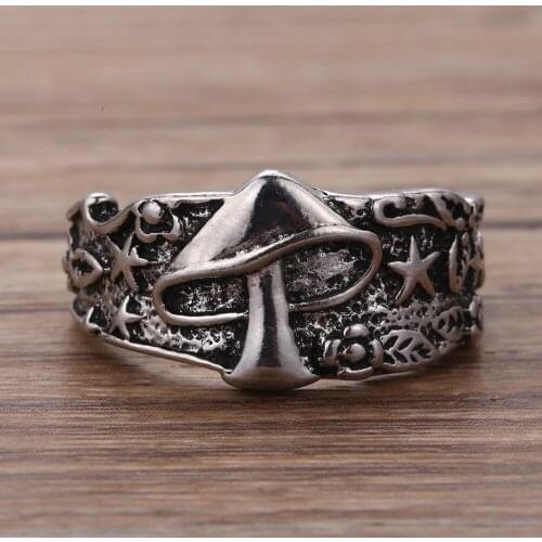 Vintage Star Flower Pattern Ring for Women Men Multi Size Femme Statement Retro Punk Hip Hop Biker Finger Party Night Club Ring