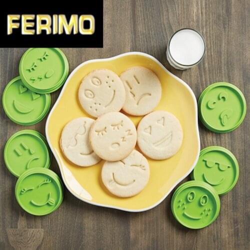 7Pcs/set Smiley Biscuit Mold DIY Smiling Face Cookie Cutter Set Cake Decorating Tools embossing biscuit moulds