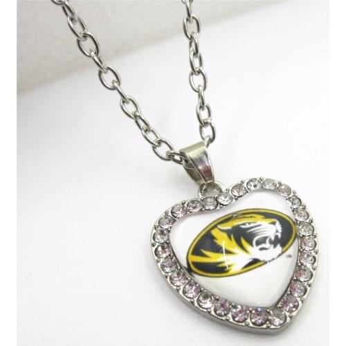 10pcs/lot Crystal Heart Missouri charm Tiger Necklace Football Jewelry With 50cm Chains US Sports Necklace Jewelry Charms