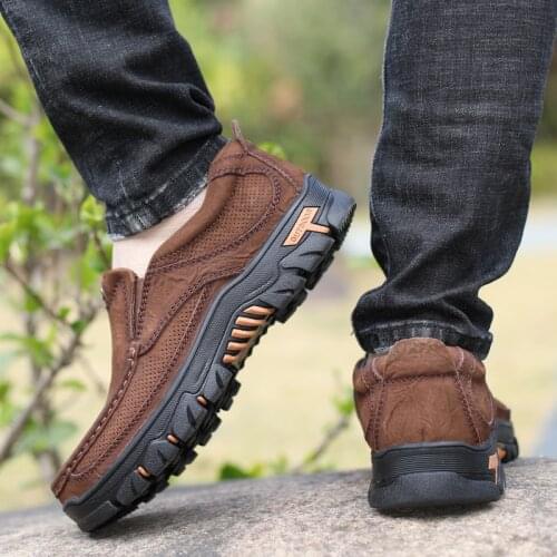 Men Casual Shoes Loafers Sneakers 2021 Fashion Luxury Comfortable Loafers Casual Footwear Men Breathable Lightweight Sneakers