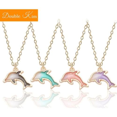 The Dolphins Pendant Necklace Cute Cartoon Style Pendant Iron Alloy Gold Color Chain Necklace Fashion Trendy Women Jewelry Gift