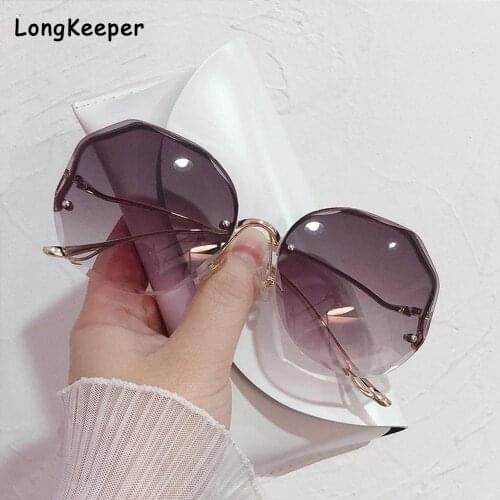 2021 Fashion Brown Gradient Sunglasses Women Ocean Water Cut Lens Metal Curved Temples Sun Glasses Female Ladies Vintage Rimless