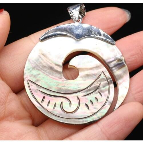 Natural Shell Round Mother of Pearl Shell Pendant White Black Shell for Earring Necklace Jewelry Making DIY Women Gift 50x50mm