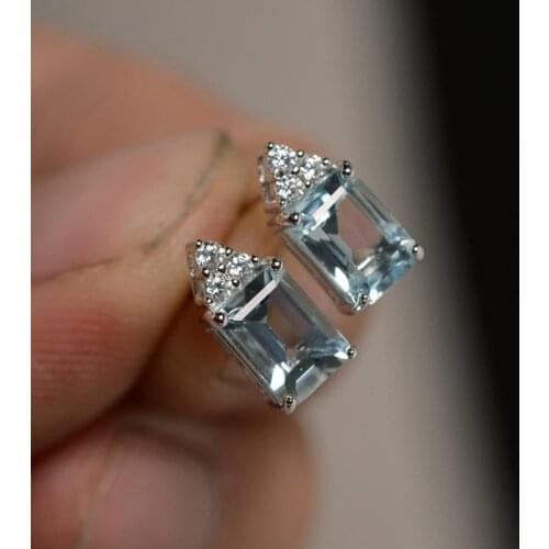 Huitan Fresh Style Light Blue CZ Stud Earrings for Women Stylish Accessories Party Silver Color Fashion Jewelry New Arrival 2021