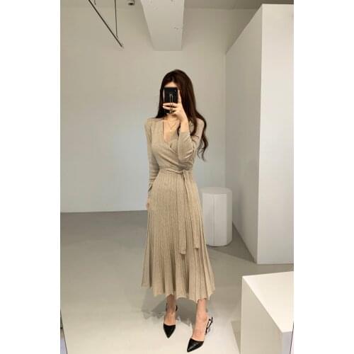 Autumn Chic Knitted Vestidoes Sexy V-neck Skinny Pencil Dress Pleated Long Sleeve Simple Elegant Korean OL Office Lady Dresses