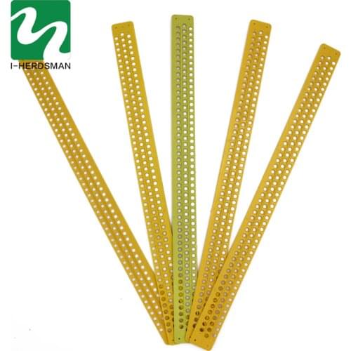 10pcs Beekeeping Yellow flakes off Plastic off the powder feeder 40*2.8cm Wholesale bee Hole diameter 0.5 mm