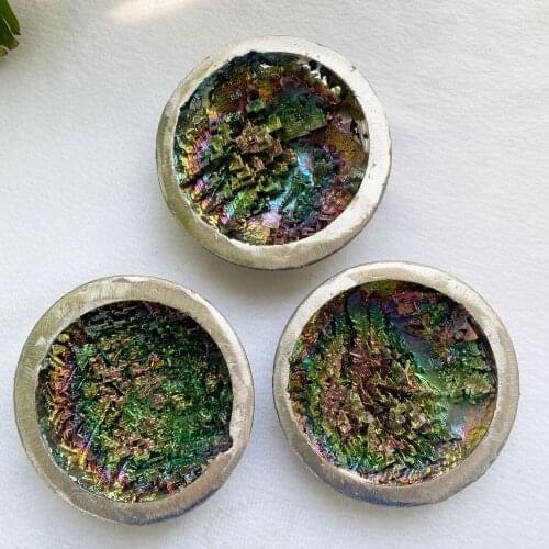 Brightly colored bismuth ore raw stone bowl decorated bismuth ore bowl