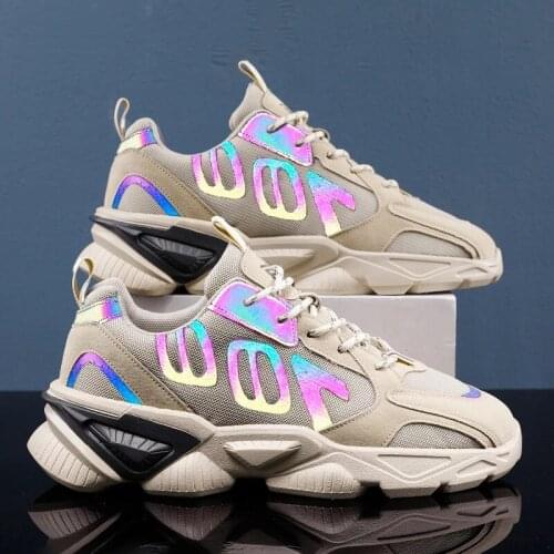 2021 Summer Mens Breathable Comfortable Sports Shoes Soft Sole Increased Mesh New Trend Outdoor Running Sneakers casual