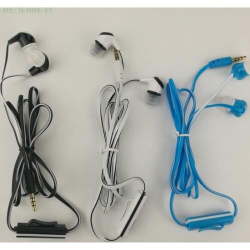 100pcs/lot Wholesale 3.5mm In-ear Earbuds Flat Noodle Design Wire Earphone with Mic Soft Material for MP4 Samsung iphone 6