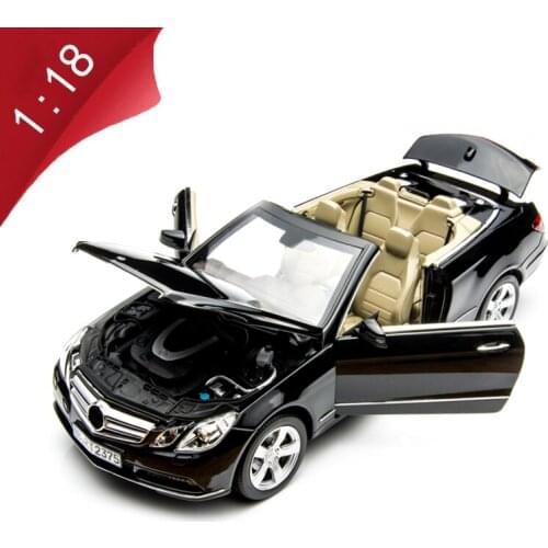 New 1:18 scale 2010 E series sports car simulation alloy diecast car model toys adult collection gifts display birthday present