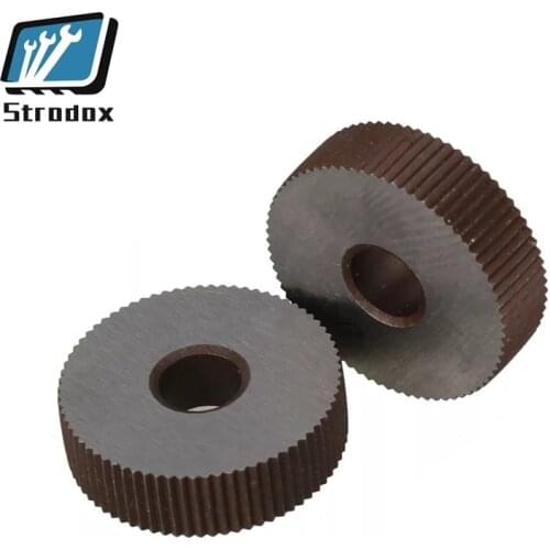 A pair Straight stripe Knurled wheel Dual Turning Cutter Set Linear Knurling Tool Pitch 0.4 0.5 0.6 0.8 1 1.2 1.5 1.6 1.8 2.0 mm