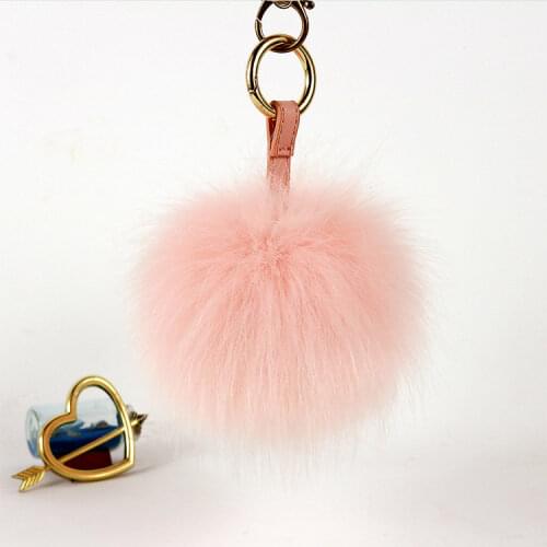 2020 Fluffy Faux Fox Fur Ball Pom Poms Synthetic Fur Pompom Leather Strap Keychain Key Chain Ring Pendant For Women Charm H285