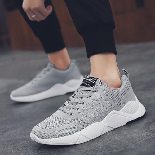Popular spring and autumn mens running shoes breathable outdoor sports shoes Zapatos lightweight comfortable mens sports shoes